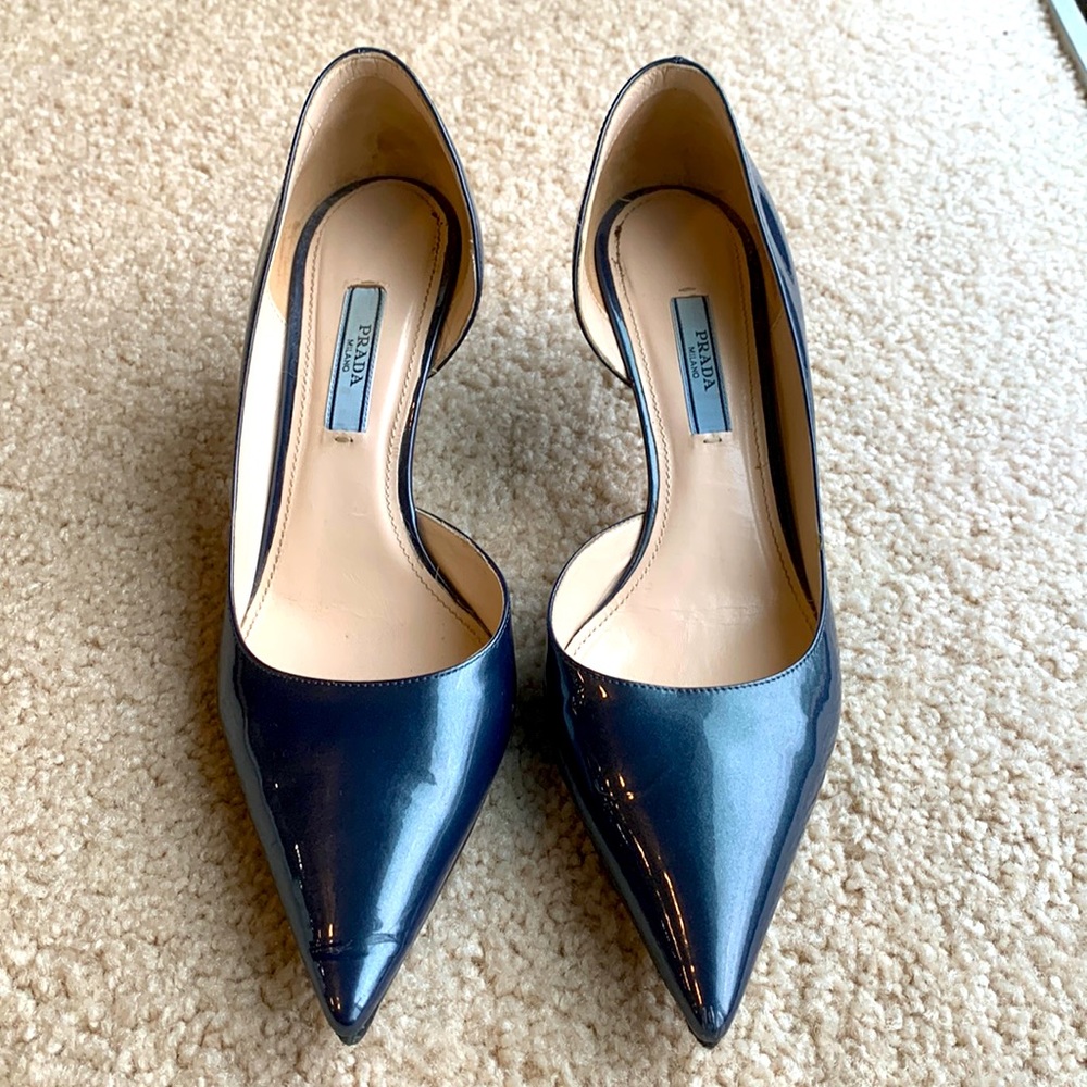 Navy Prada Patent Leather heels 37.5 or 7.5